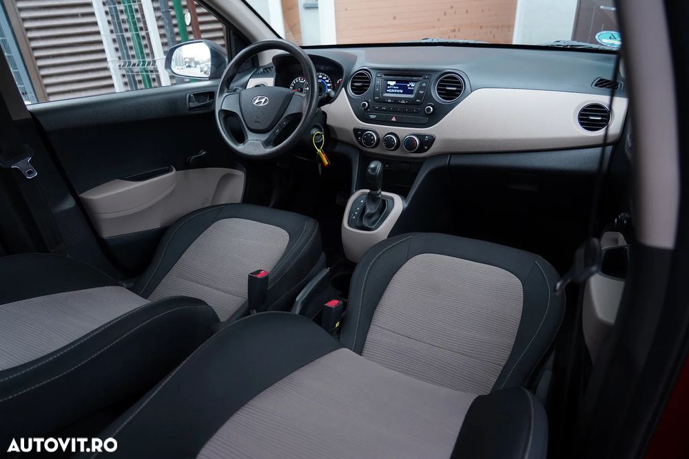 Hyundai i10 1.1 Automatik Classic - 11