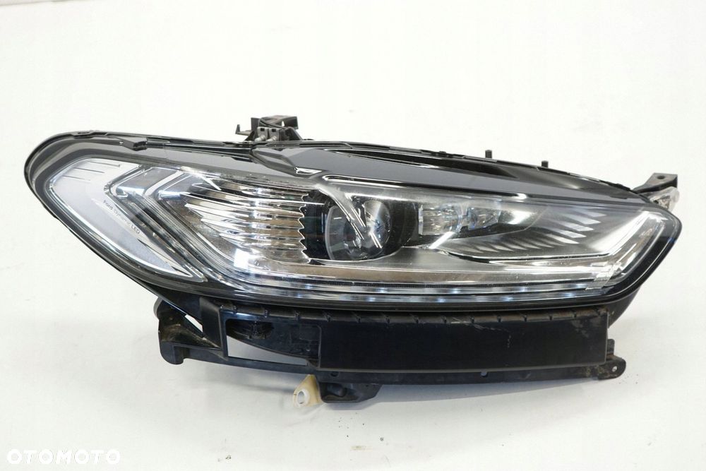 FORD MONDEO MK5 15R LAMPA PRAWY PRZÓD ANGLIK ES73-13D154-BD - 1