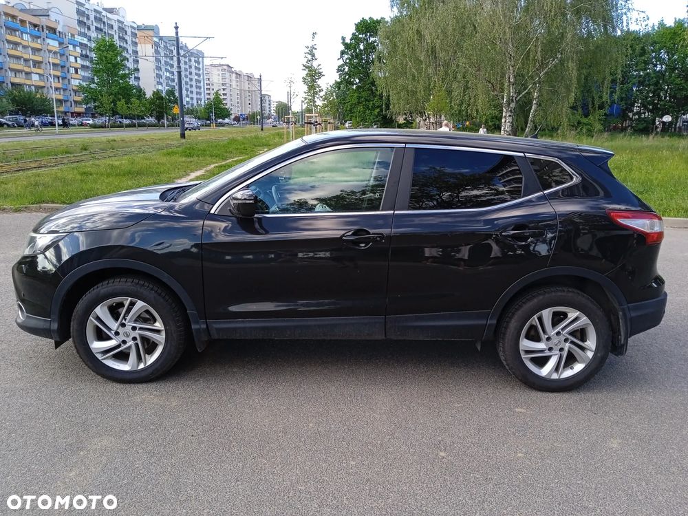 Nissan Qashqai 1.2 DIG-T N-Vision - 17