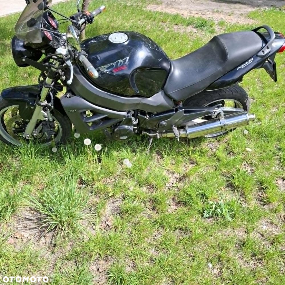 Honda X11 - 8