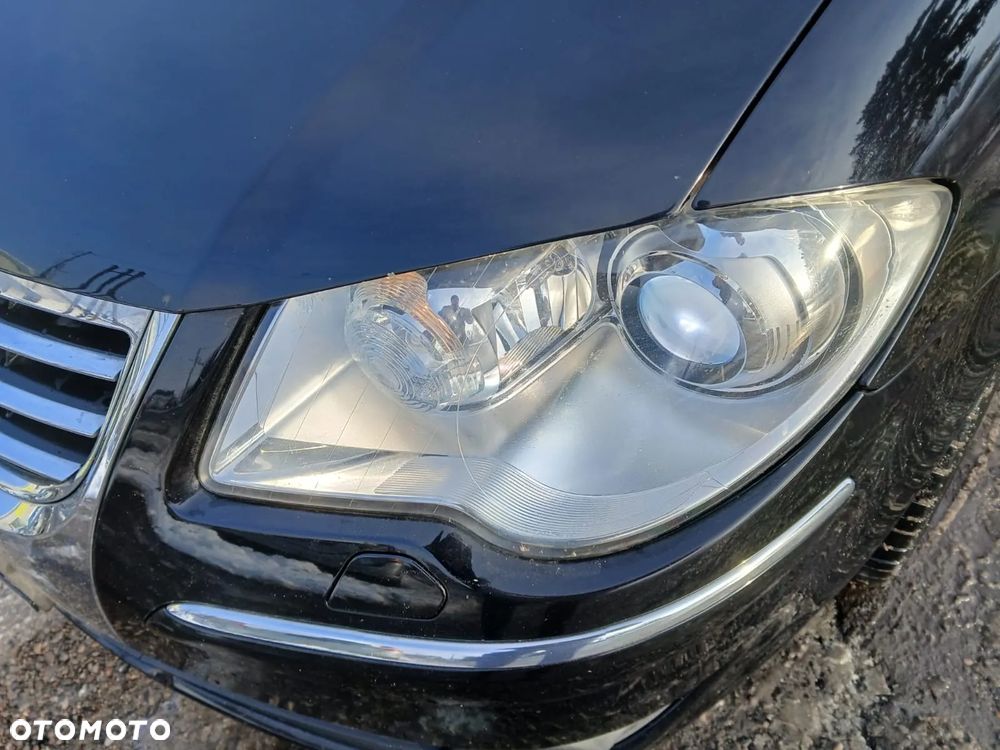 Volkswagen Touran - 19