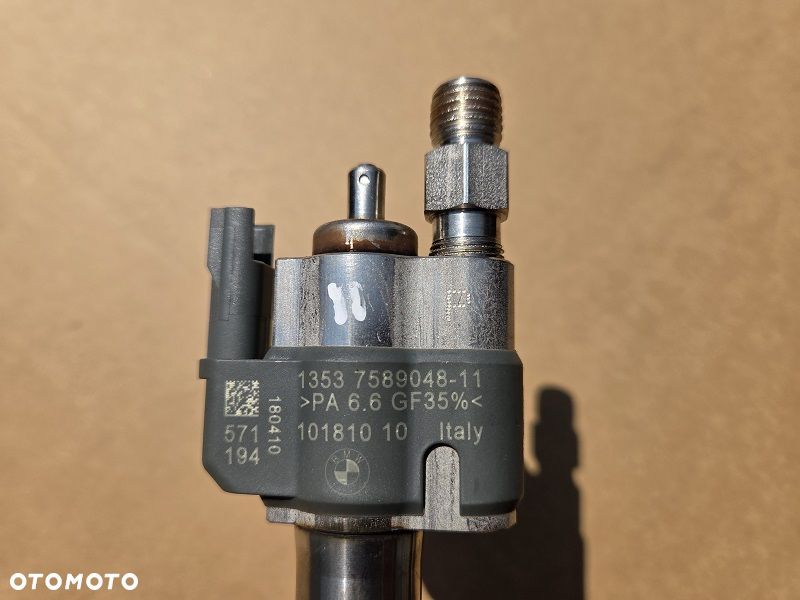 BMW E90 E91 E92 E93 E81 E87 Z4 E60 E61 E63 E64 F10 F11 2.5 N53 3.0 1.8i 2.0i N43 B20A 1 sztuka WTRYSK WTRYSKIWACZ WTRYSKI 13537589048-11 , 7589048 -11 , 13 53 7565137 13 53 7584681 13 53 7625713 13 53 4548853 MAŁY PRZEBIEG - 4
