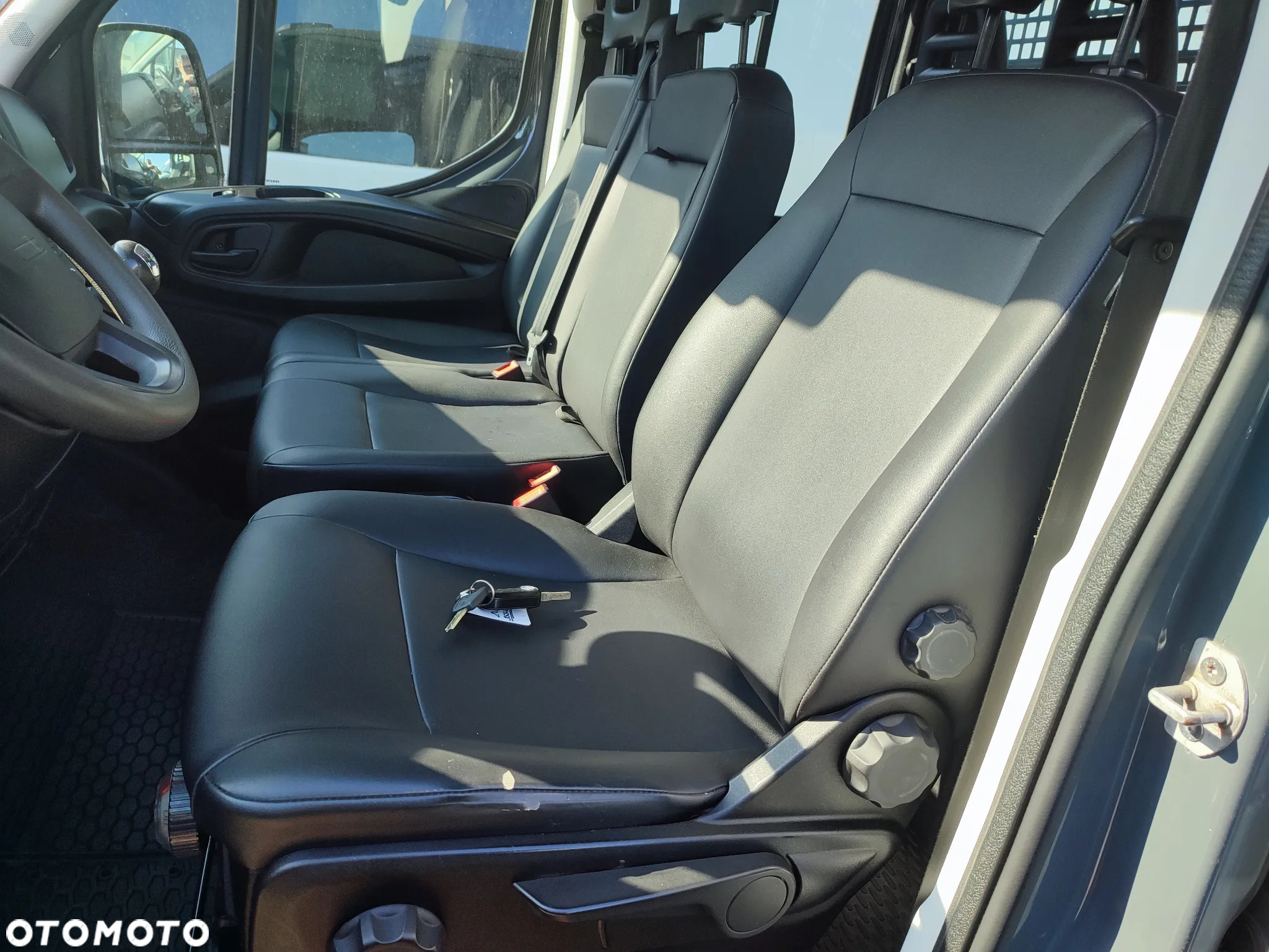 Iveco Daily BRYGADA // skrzynia otwarta // SALON POLSKA - 14