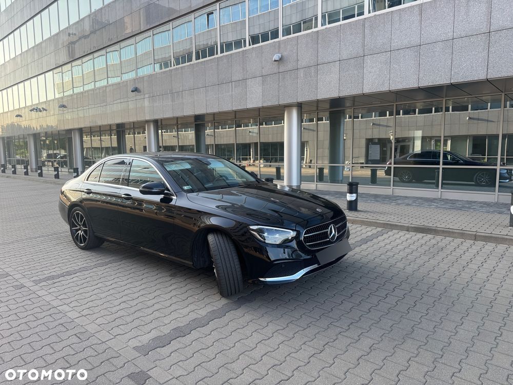 Mercedes-Benz Klasa E 220 d Business Edition - 1