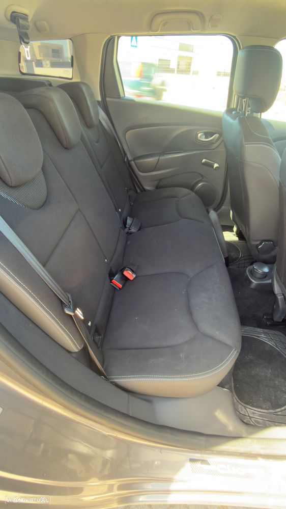 Renault Clio Sport Tourer dCi 90 Dynamique - 6