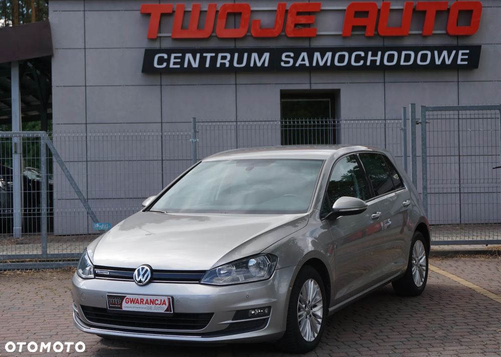 Volkswagen Golf 2.0 TDI BlueMotion Technology Cup - 1
