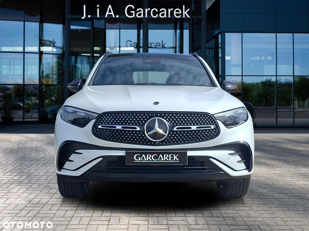 Mercedes-Benz GLC - 9