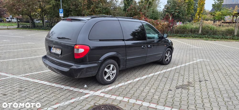 Chrysler Grand Voyager 2003 photo 3