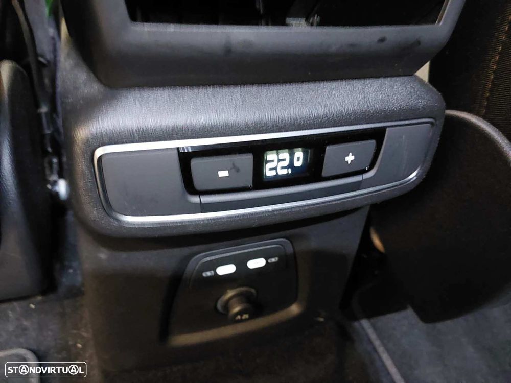 Audi Q4 e-tron 40 - 10