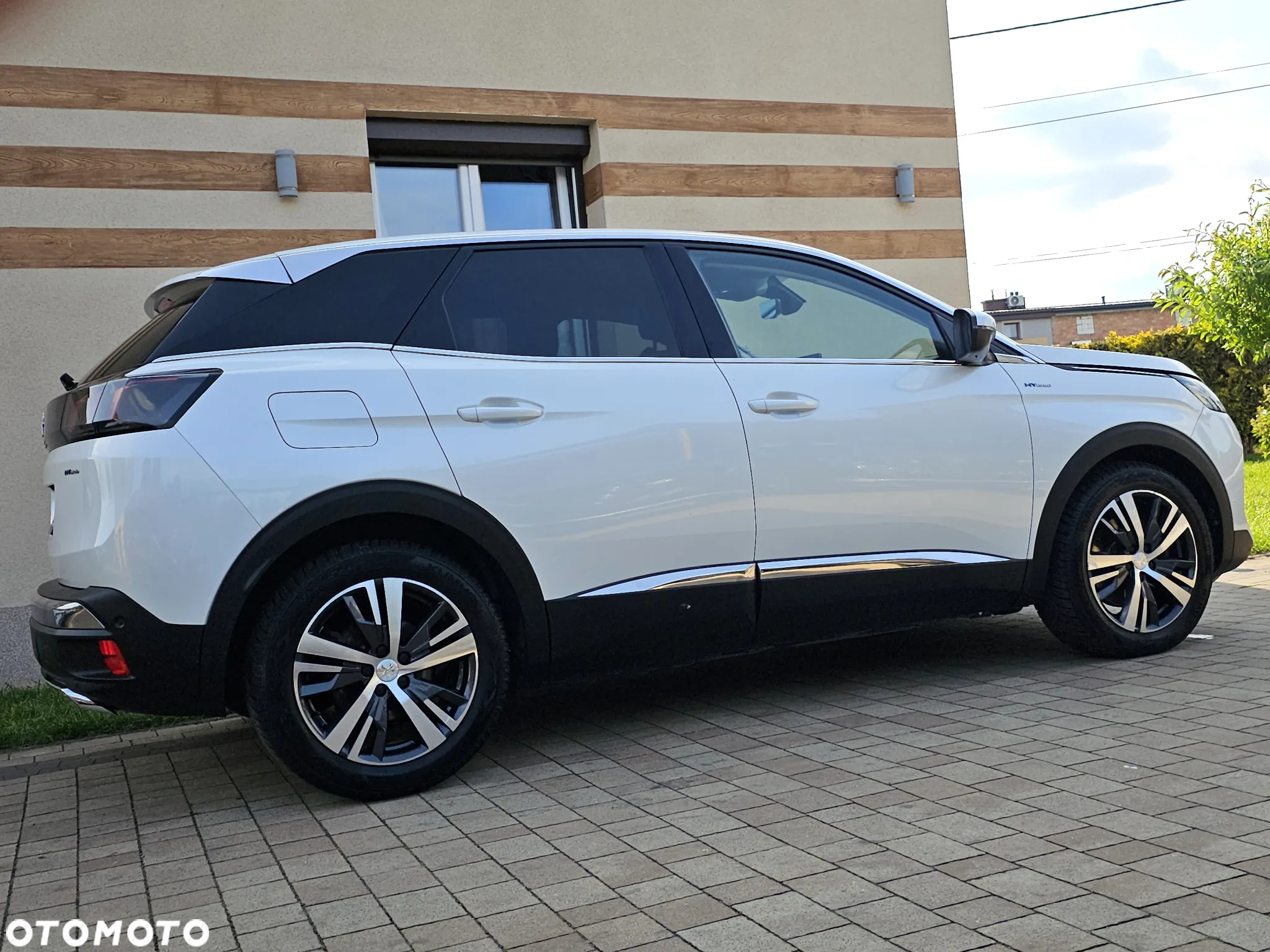 Peugeot 3008 Plug-In Hybrid 225 e-EAT8 Allure Pack - 7