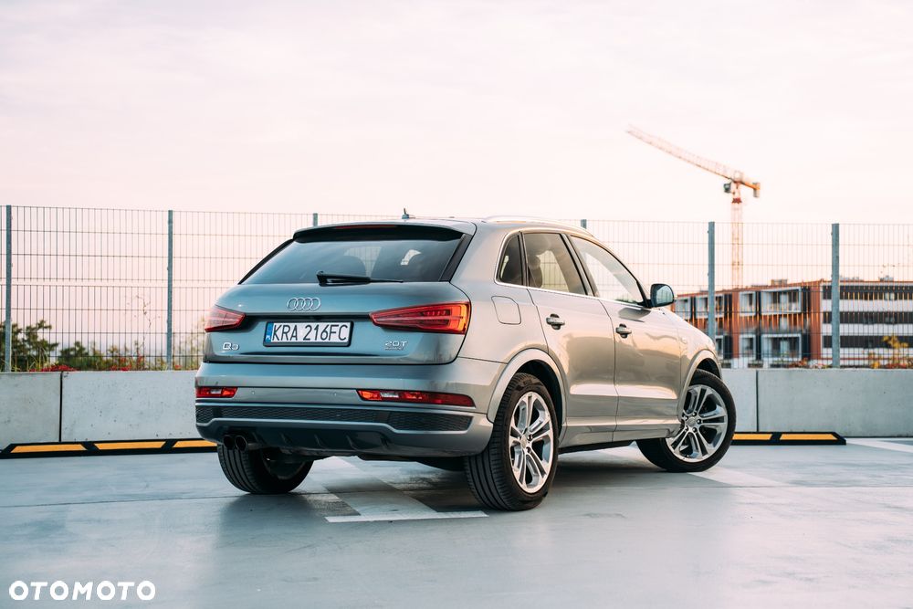 Audi Q3 2015 photo 5