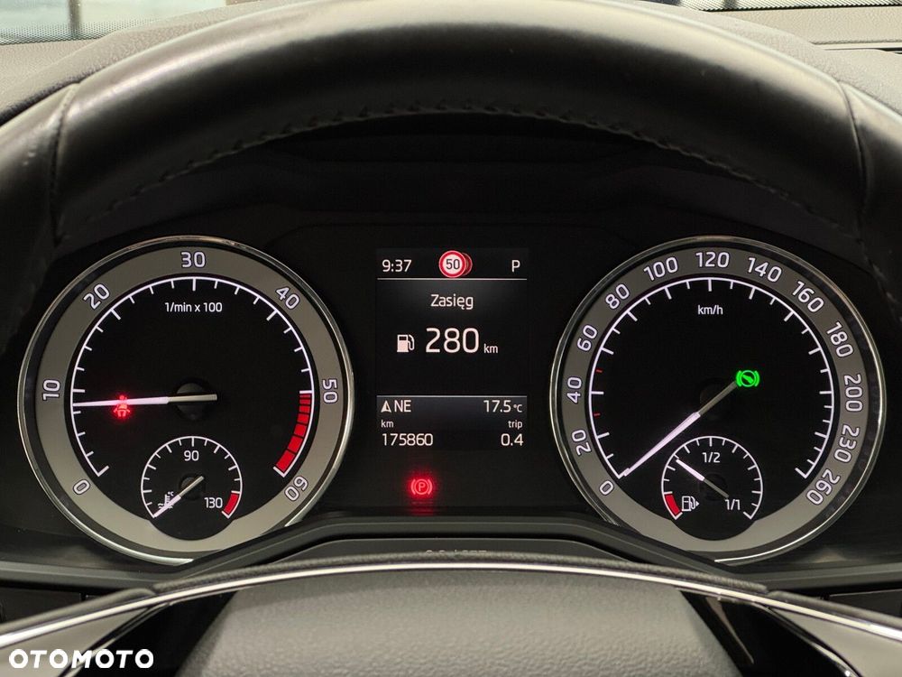 Skoda Superb 2.0 TDI SCR Style DSG - 17