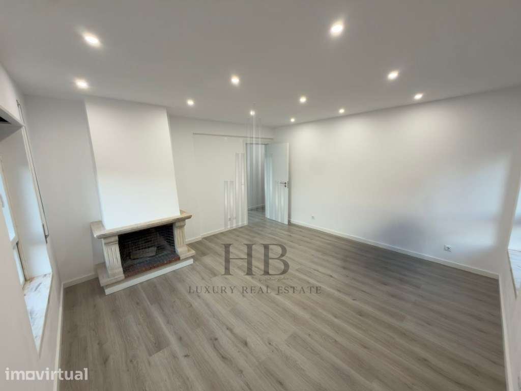 Apartamento T2 totalmente remodelado | São Carlos | Mem Martins - Grande imagem: 4/22