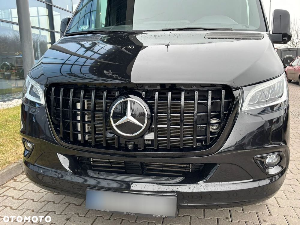 Mercedes-Benz Sprinter - 11