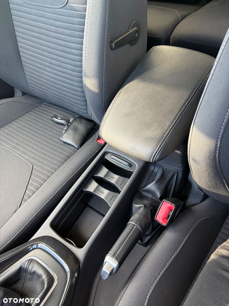 Ford Focus 1.0 EcoBoost STart-Stopp-System TITANIUM - 20