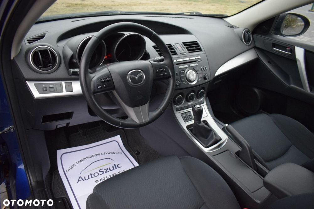 Mazda 3 - 13