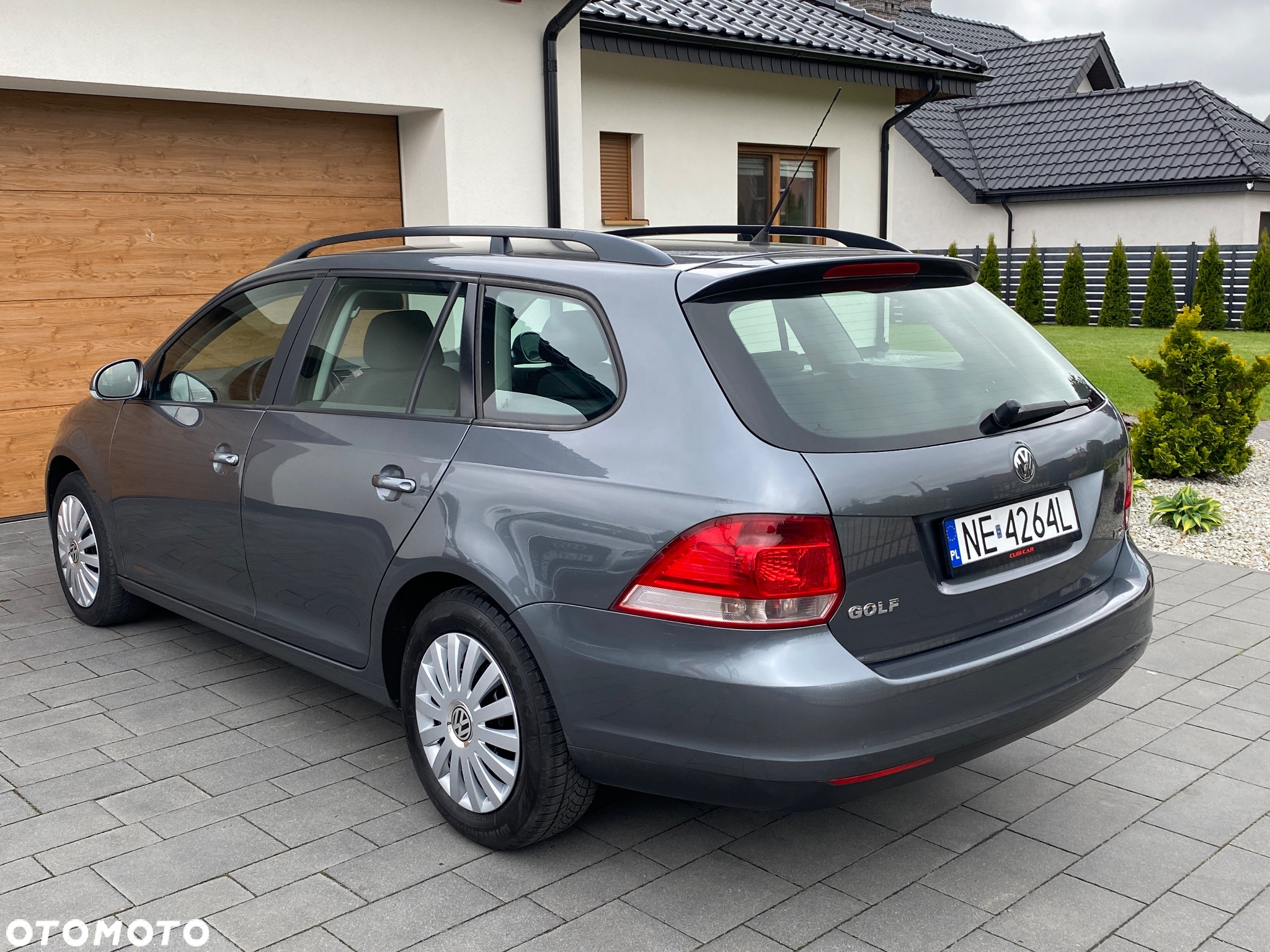 Volkswagen Golf 1.9 TDI DPF Edition - 17