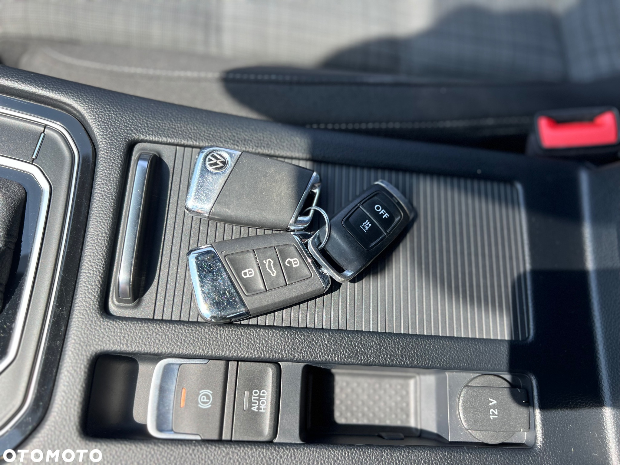 Volkswagen Passat 2.0 TDI Elegance DSG - 25