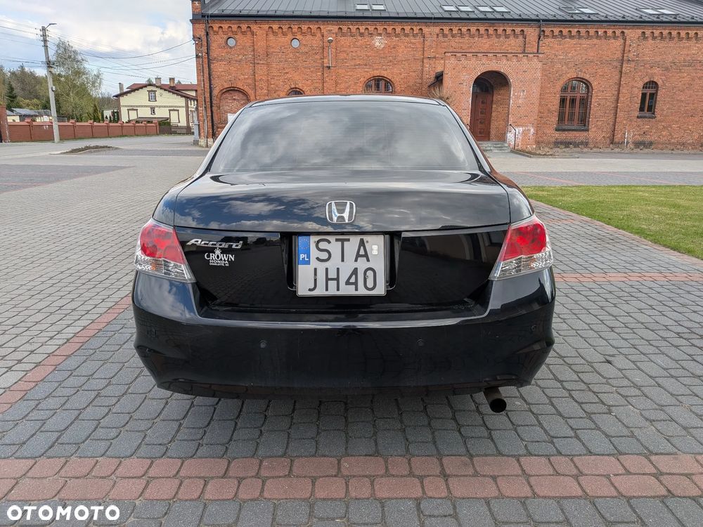 Honda Accord 2.4 Executive - 11