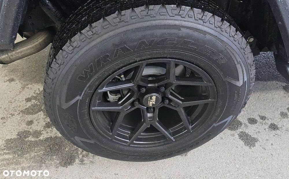 Jeep Wrangler - 13