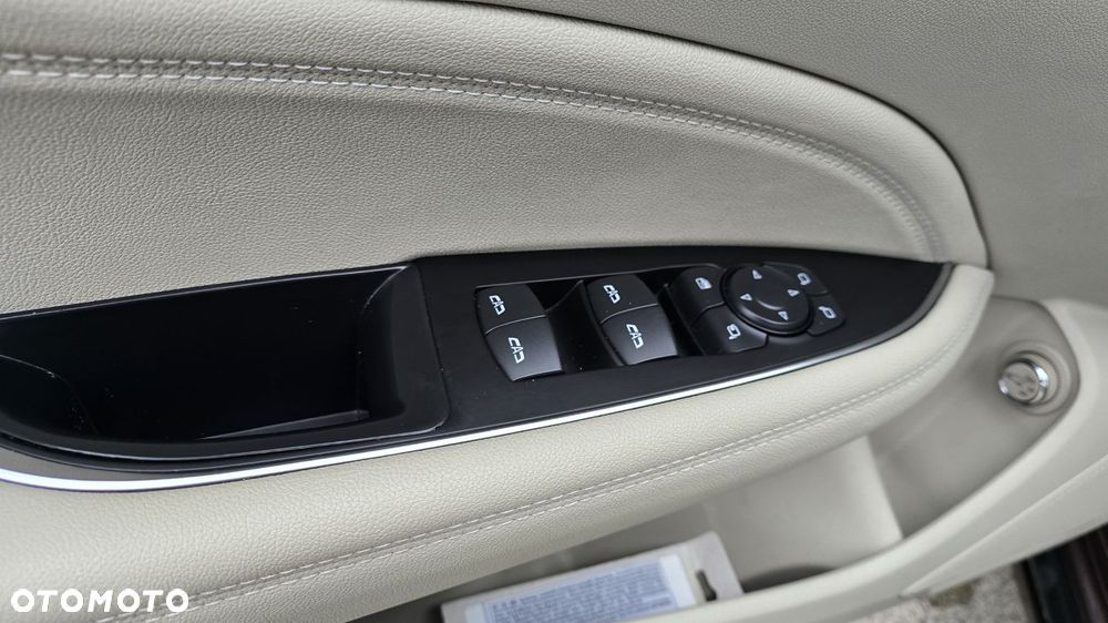 Opel Insignia 2.0 CDTI S&S - 19