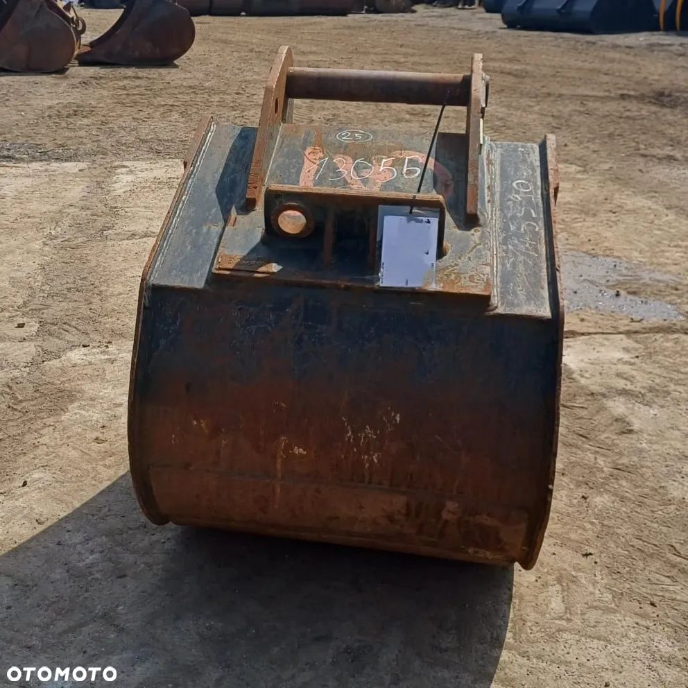 Łyżka używana  80 cm, mocowanie MS10, SW10, HS10 JCB KOMATSU CAT VOLVO nr. 13057 - 4