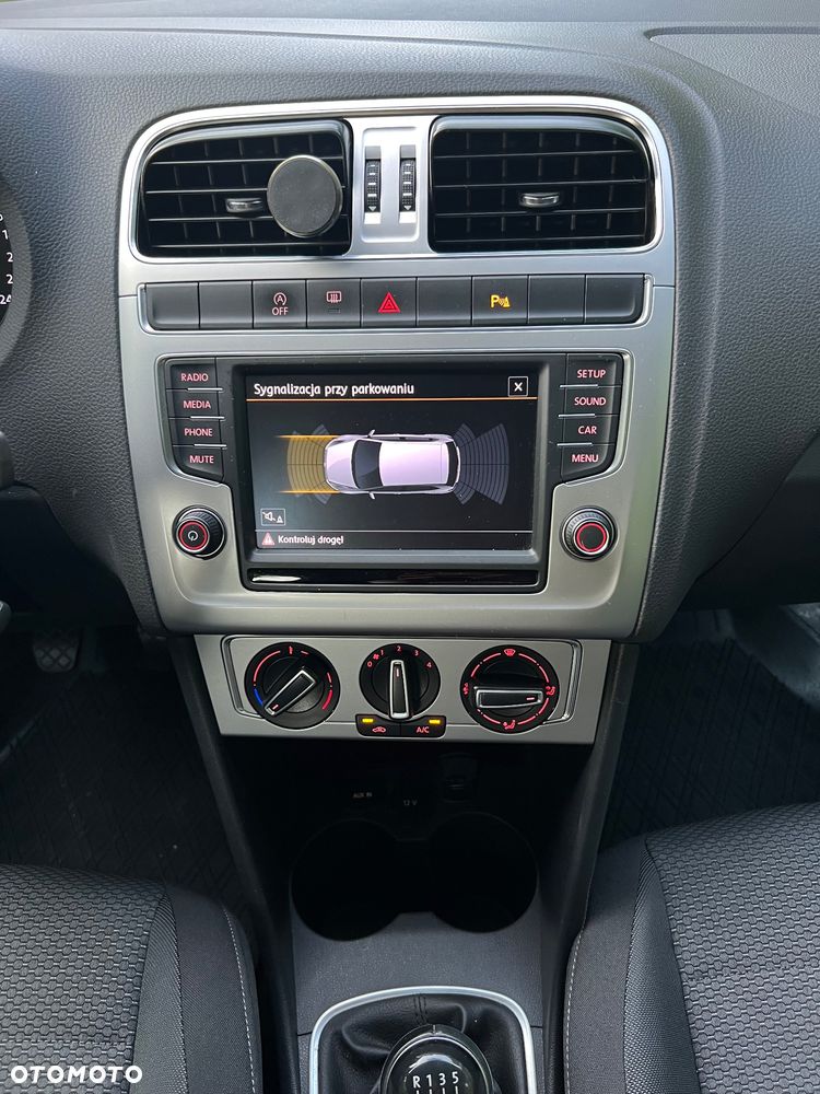 Volkswagen Polo 1.2 TSI BMT Comfortline - 12