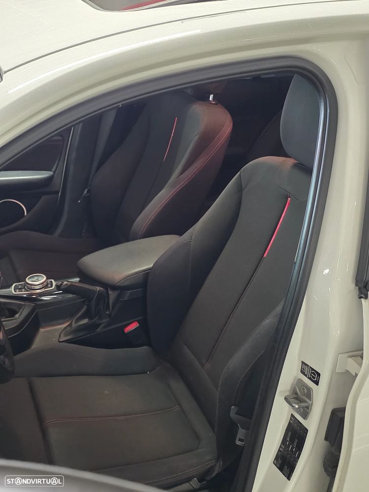 BMW 120 d Sport Line - 12