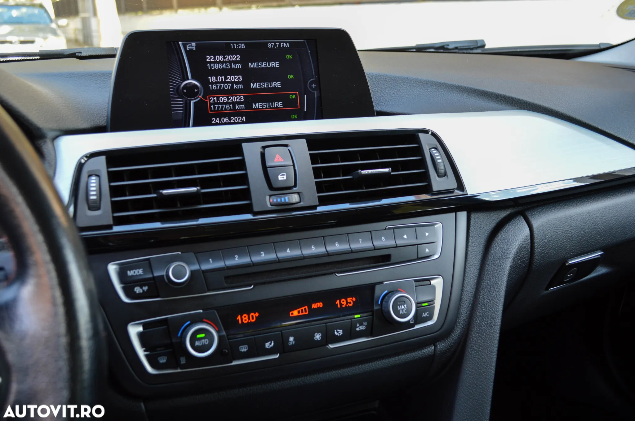 BMW Seria 3 - 22