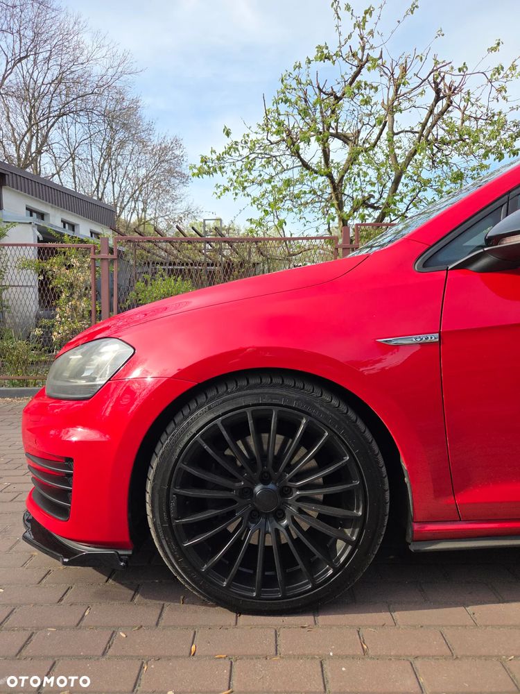 Volkswagen Golf 2.0 TDI BMT GTD - 17