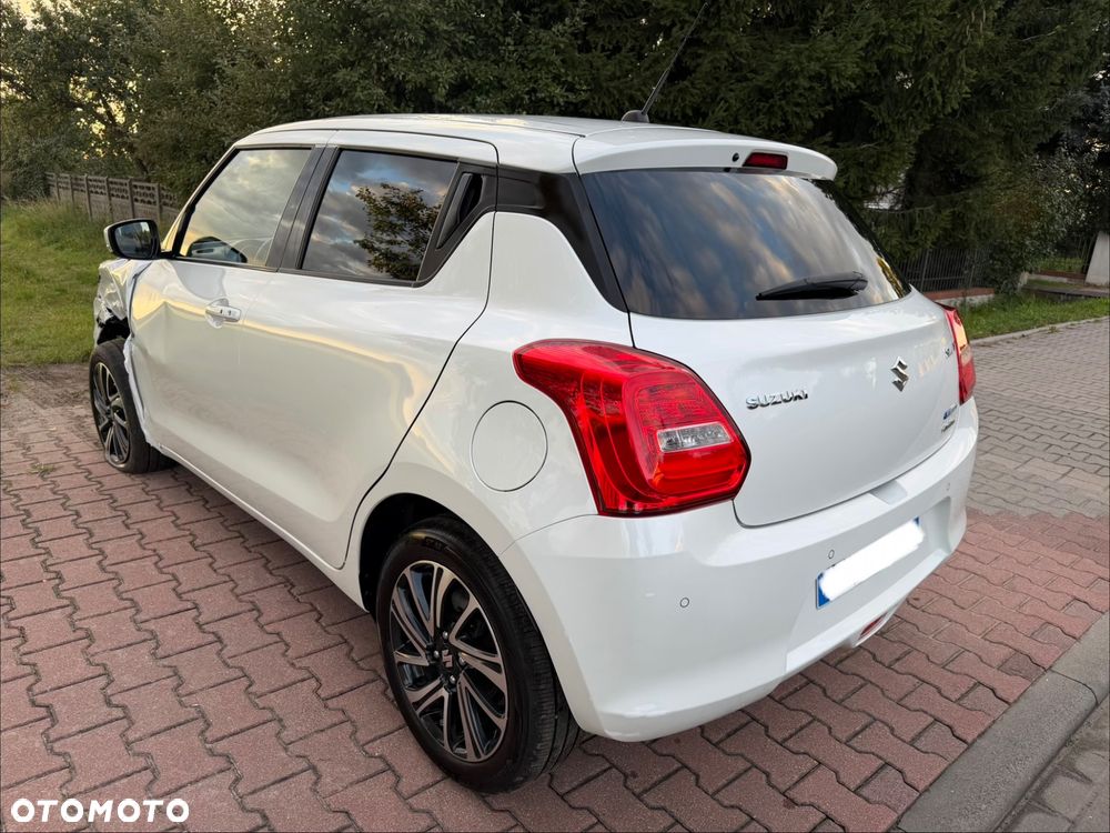 Suzuki Swift 1.2 Dualjet Hybrid Allgrip Comfort - 11