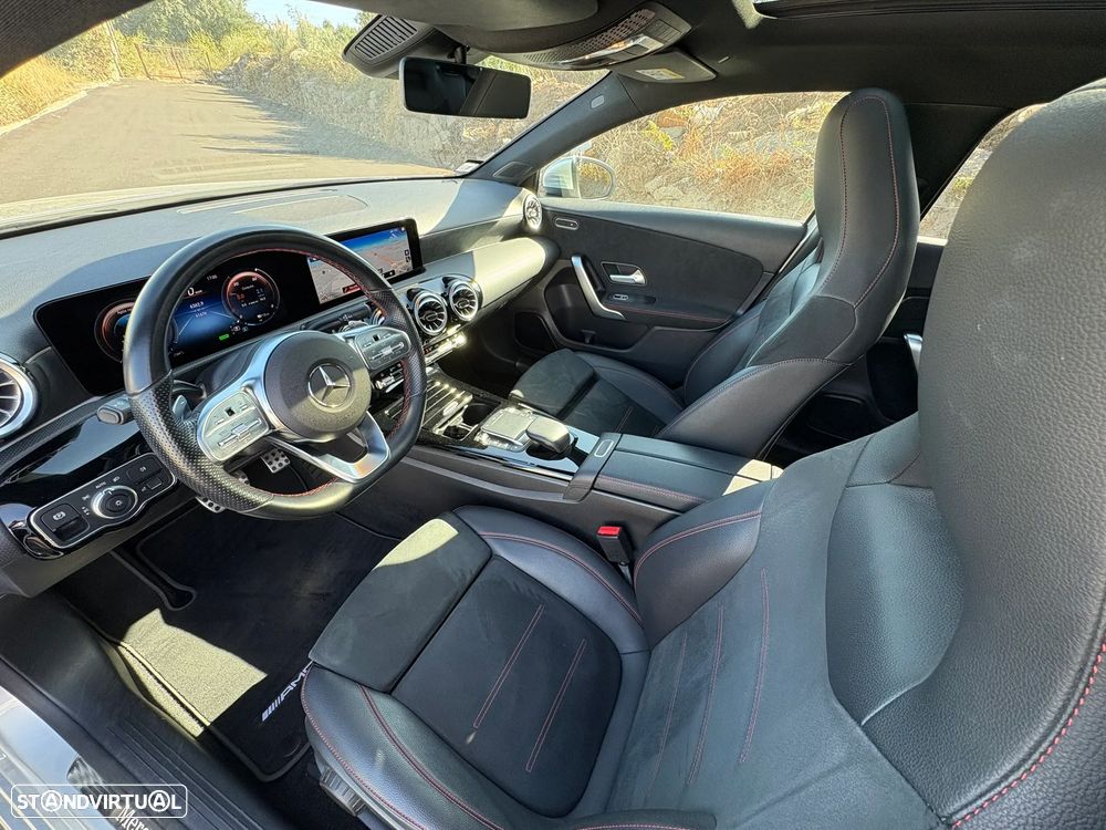Mercedes-Benz A 250 e AMG Line - 11