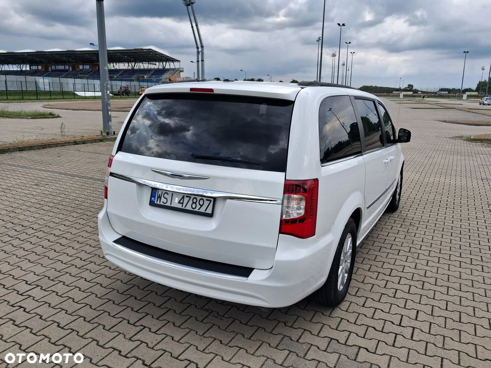 Chrysler Town & Country 3.6 Touring - 10