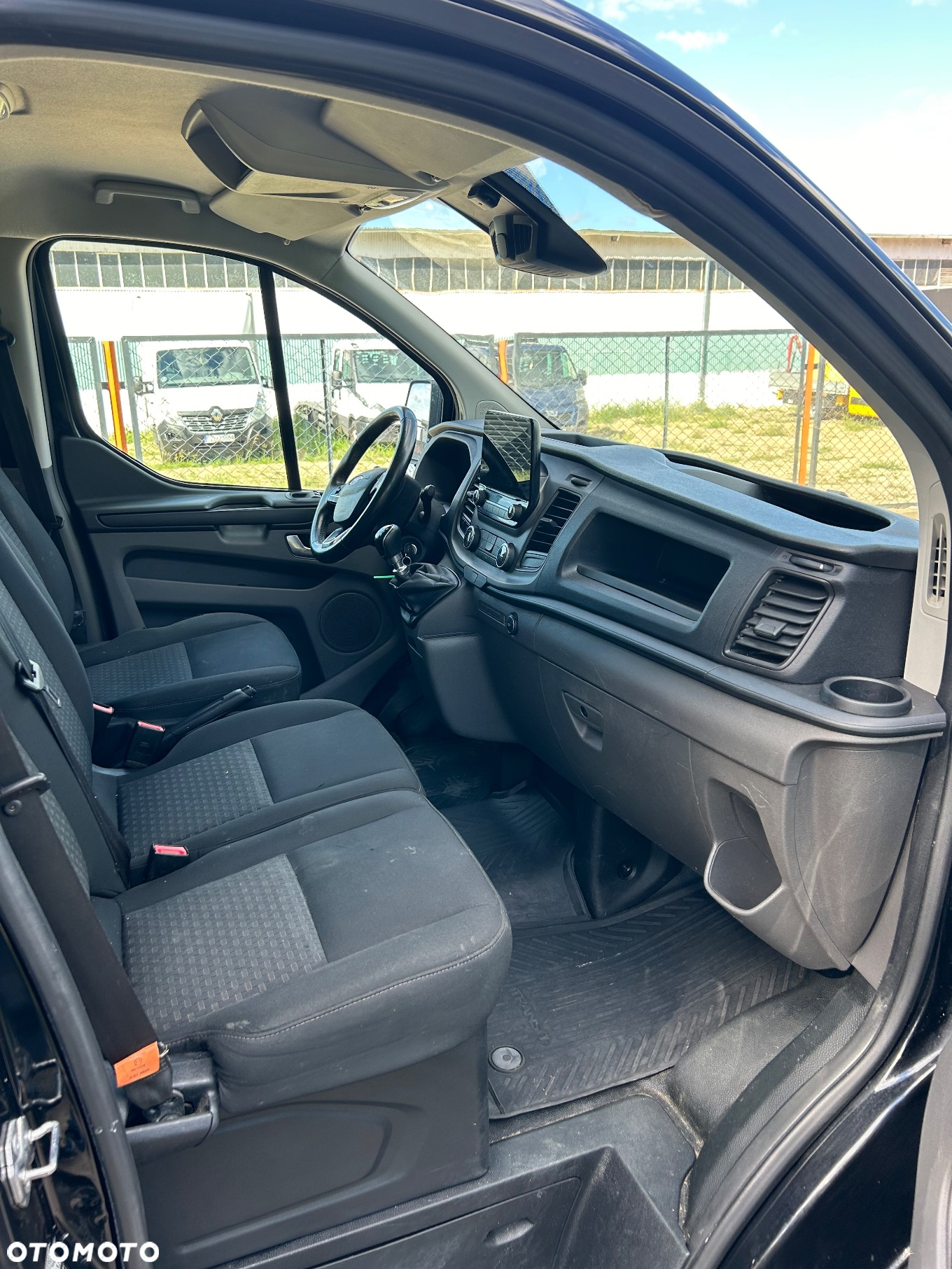 Ford Transit Custom - 12