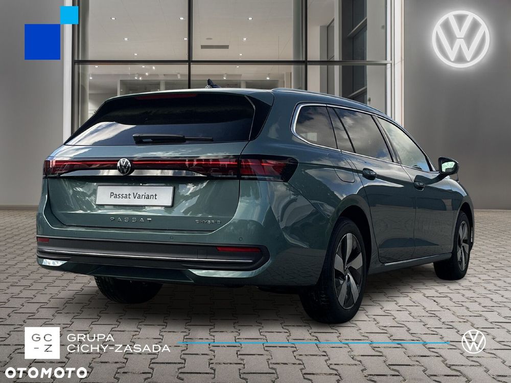 Volkswagen Passat - 6