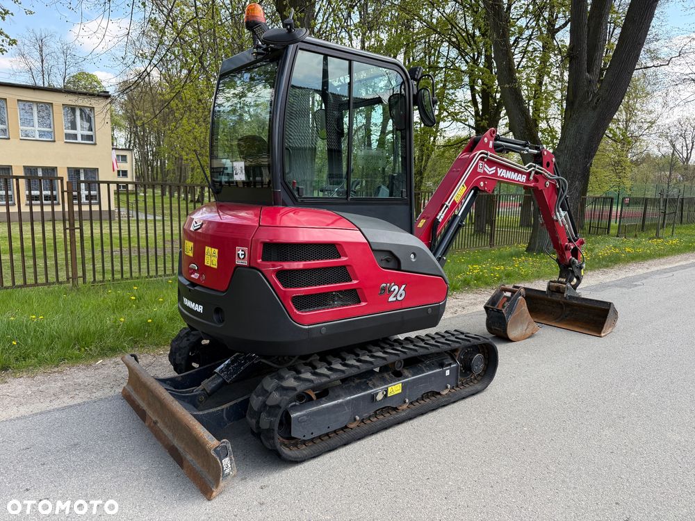 Yanmar Minikoparka SV26 - 3