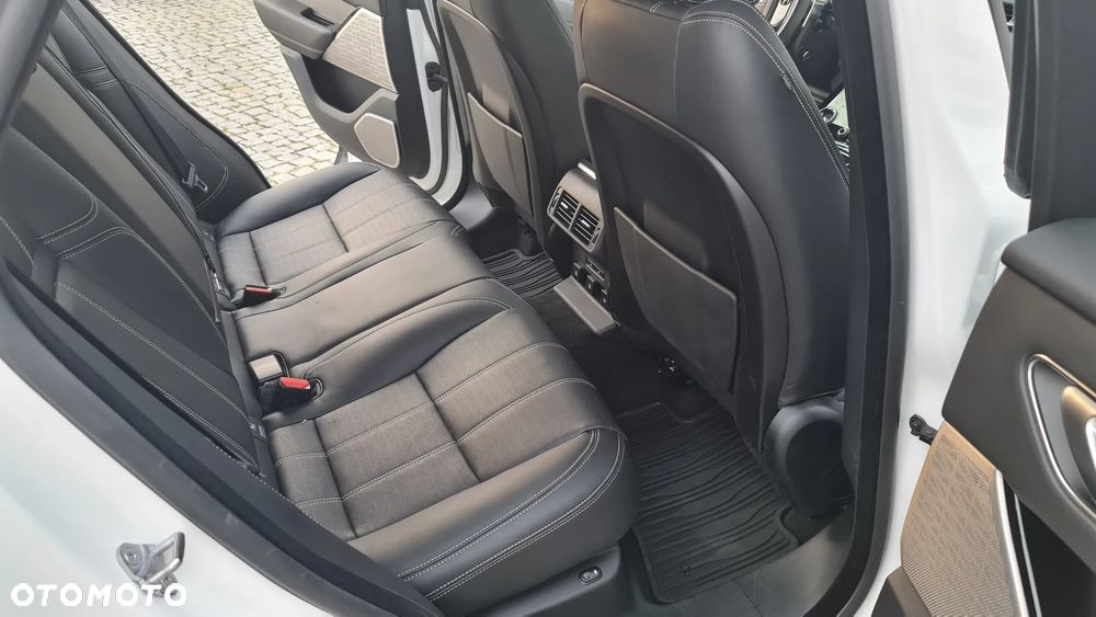 Land Rover Range Rover Velar 3.0 Si6 R-Dynamic HSE - 17