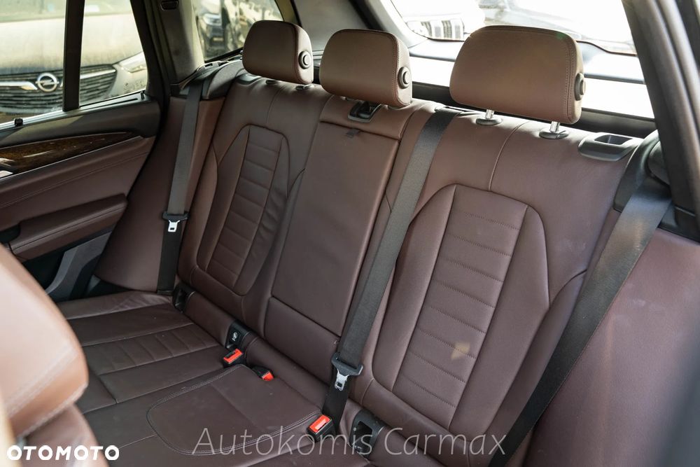 BMW X3 xDrive30i xLine - 26