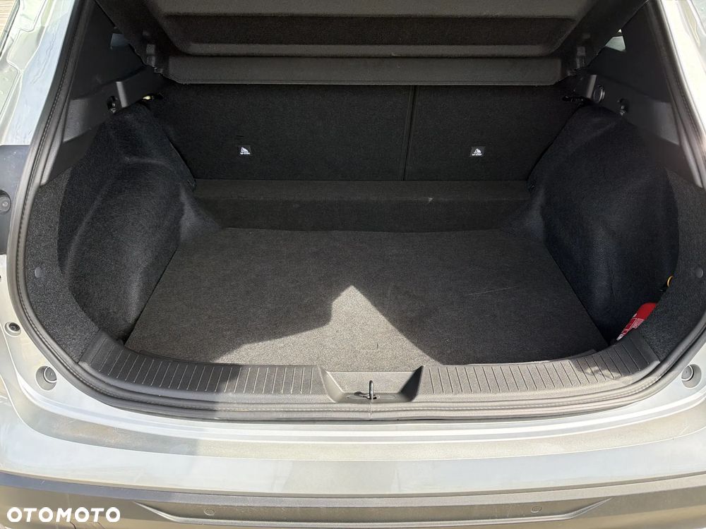Nissan Qashqai 1.3 DIG-T MHEV Acenta Xtronic - 24