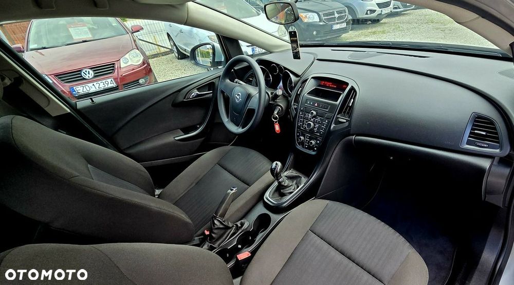 Opel Astra - 12