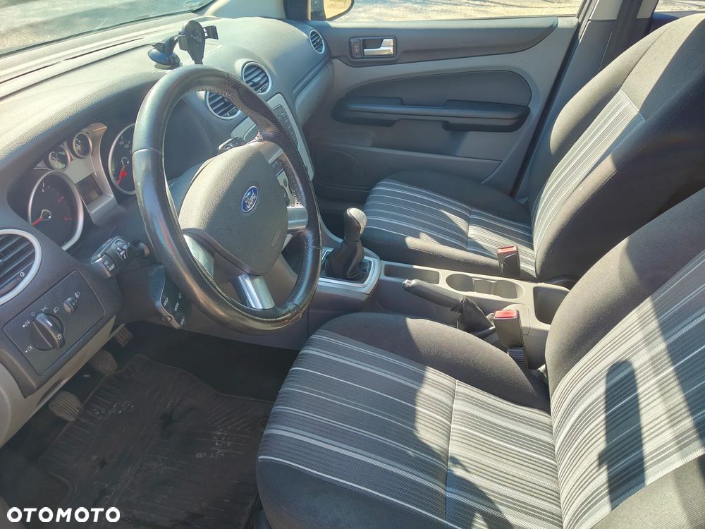 Ford Focus 1.6 TDCi Silver X - 4