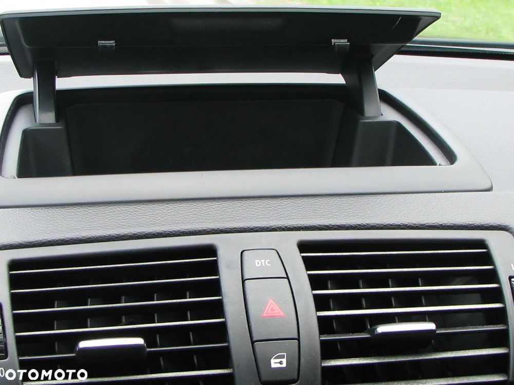 BMW Seria 1 118d DPF - 19