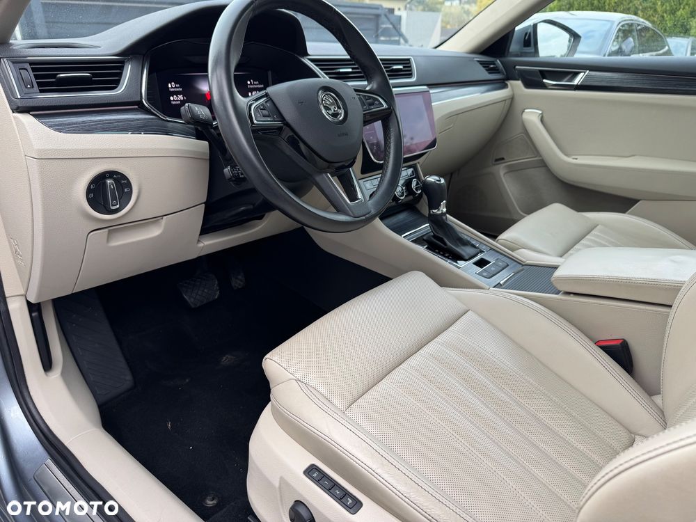 Skoda Superb 2.0 TSI Sportline DSG - 18