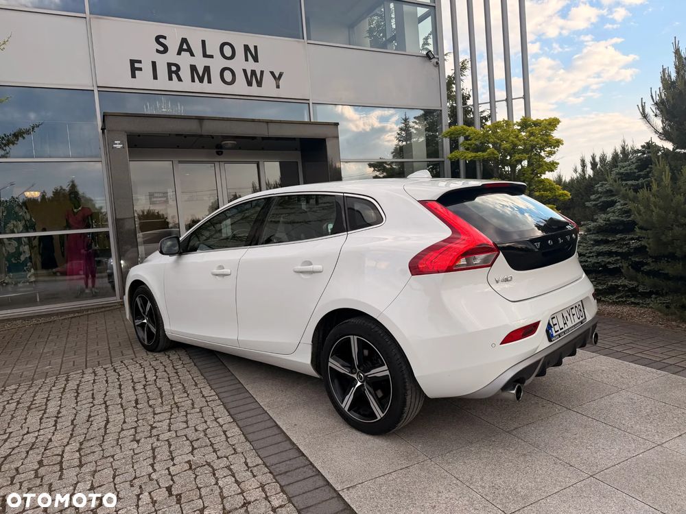 Volvo V40 D2 Linje You - 20