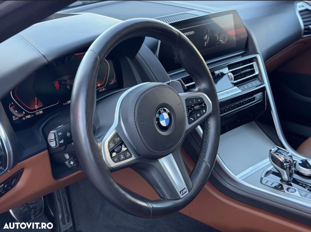 BMW Seria 8 - 26