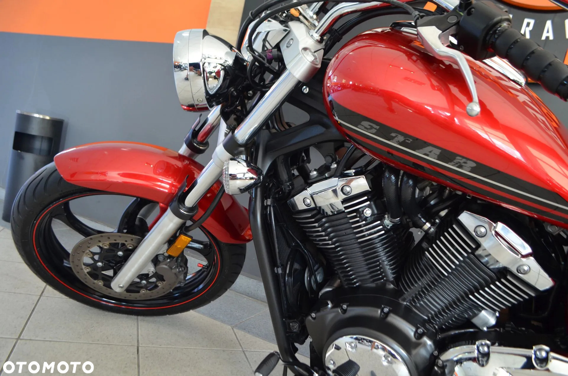 Yamaha XVS - 24