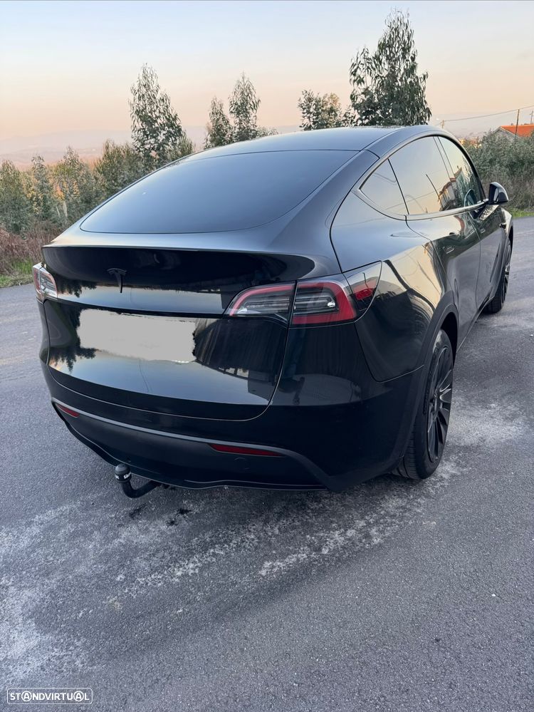 Tesla Model Y Standard - 16
