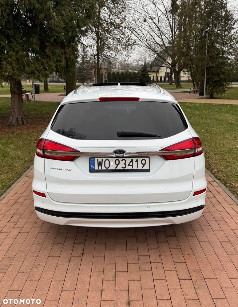 Ford Mondeo 2.0 TDCi Titanium PowerShift - 10