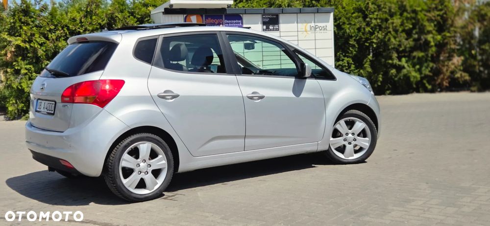 Kia Venga 1.6 CRDi 128 ISG Vision - 16
