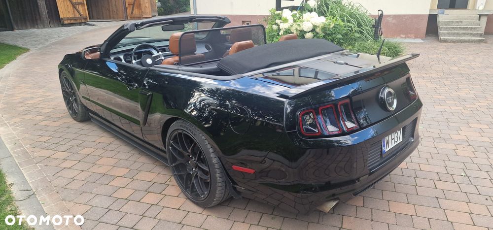 Ford Mustang 2013 photo 2